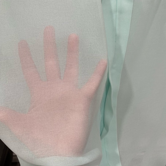Victoria’s Secret V-Neck mint green semi sheer blouse. - Picture 5 of 5